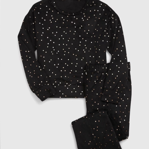 GAP Other - Gap Recycled Velour Pajama Set